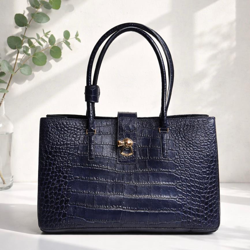 UN PEARL L COCCO STAMPA NAVY