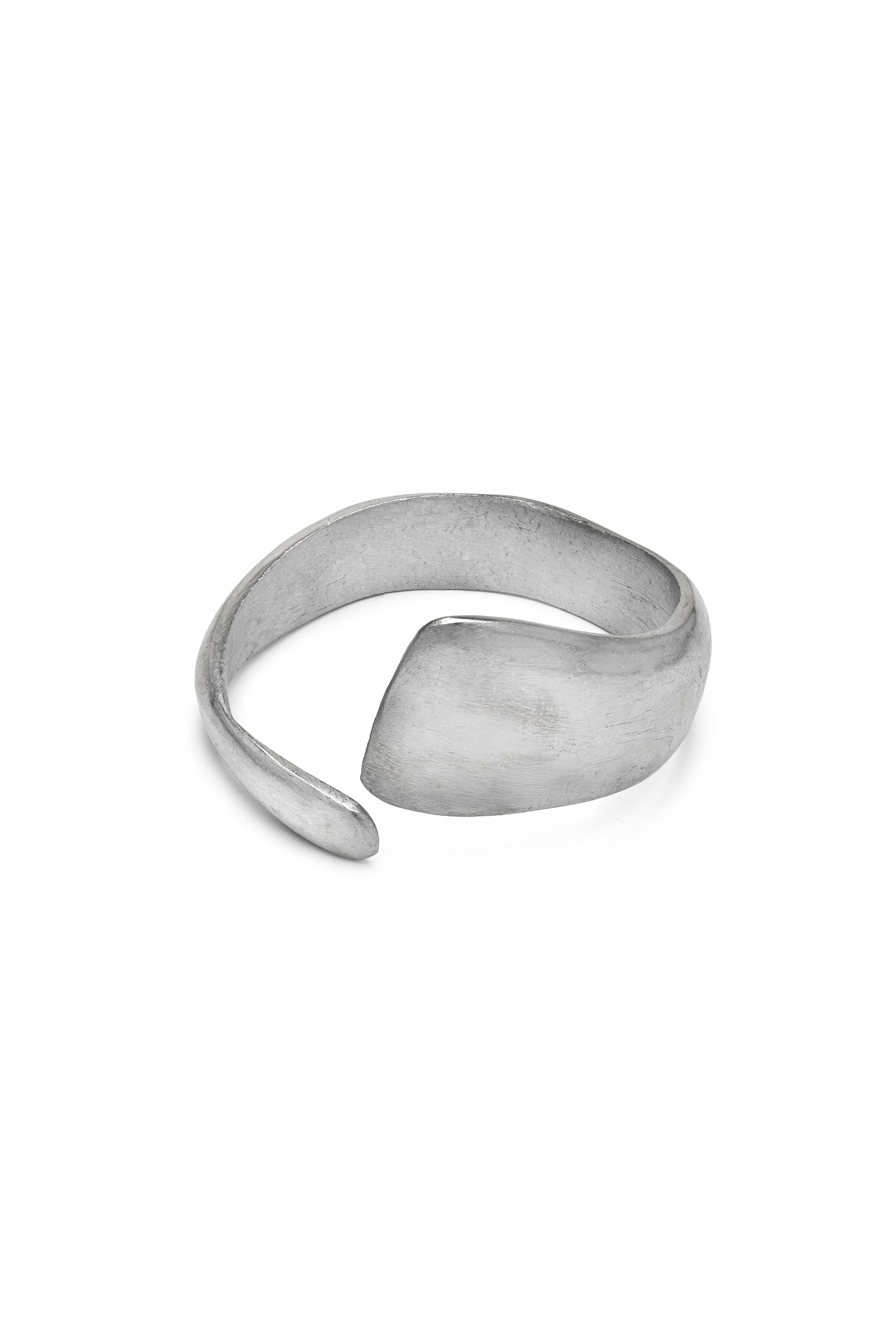 CUFF BRACELET OPEN