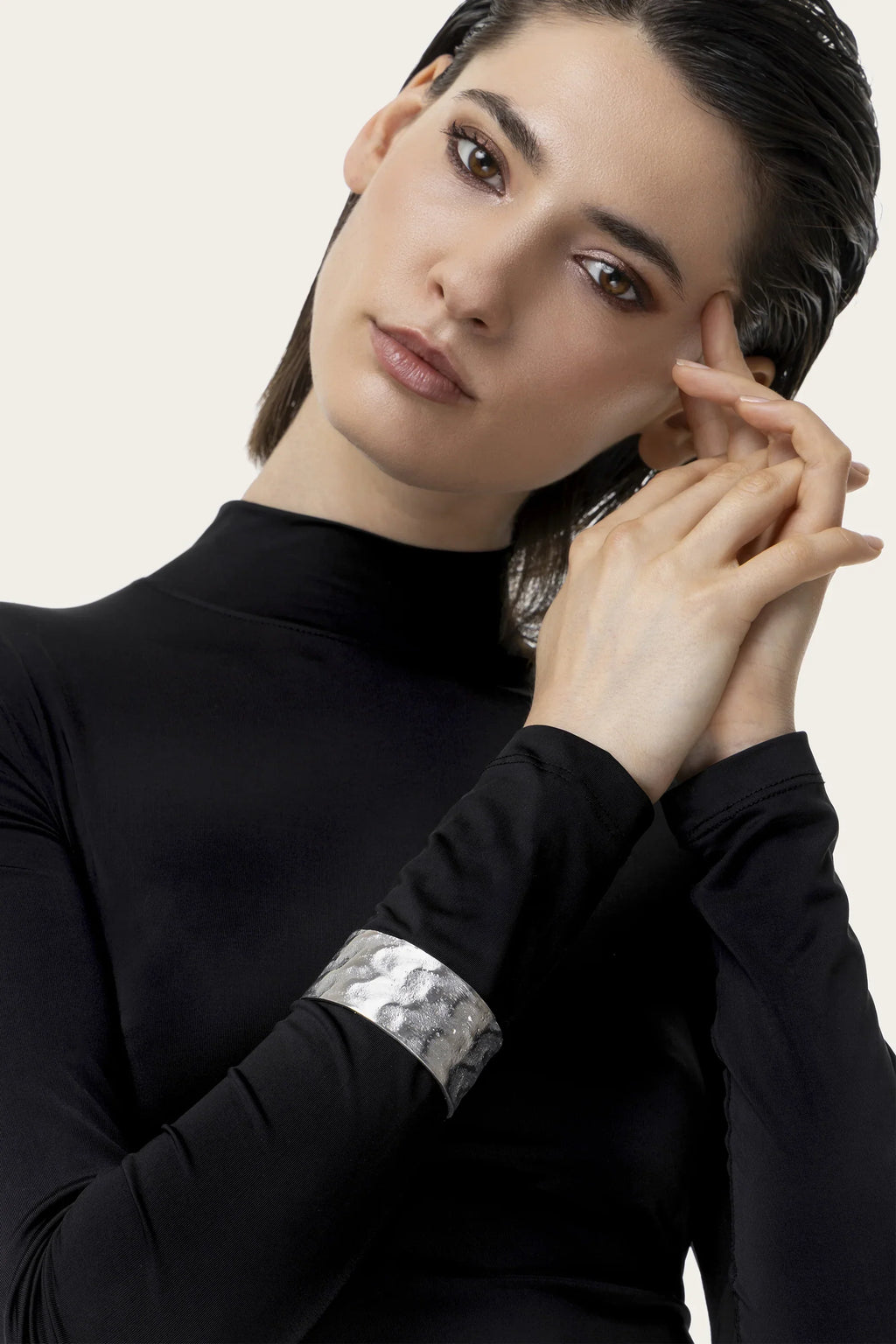 HAMMERED CUFF BRACELET 3CM