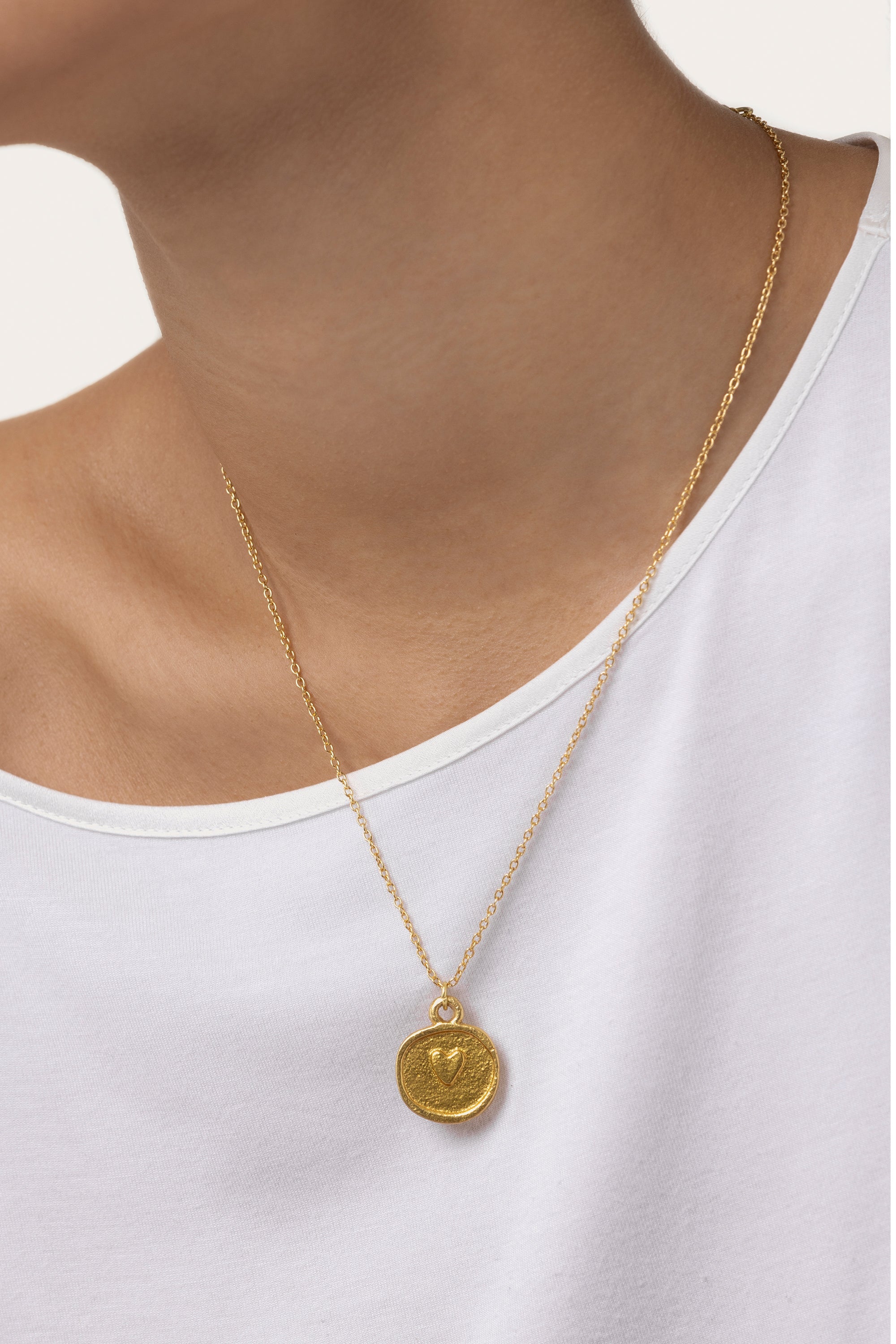 PENDANT HEART COIN