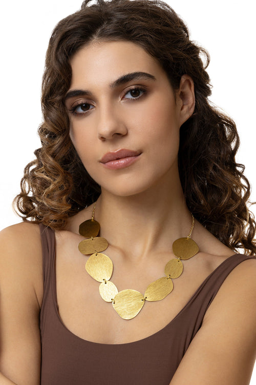 8 PLATE NECKLACE