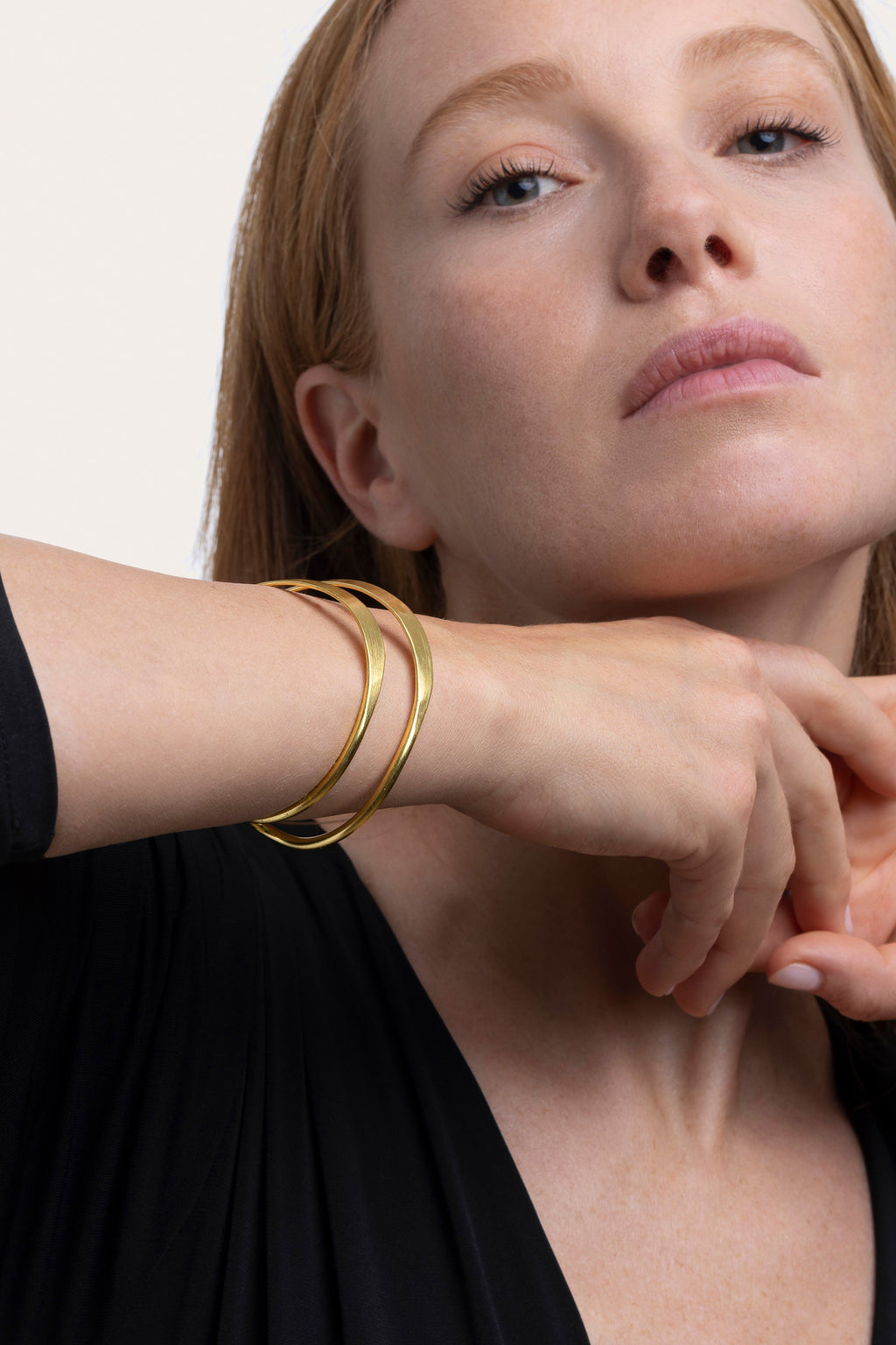 CUFF BRACELET WAVY