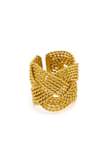 TWISTED RING