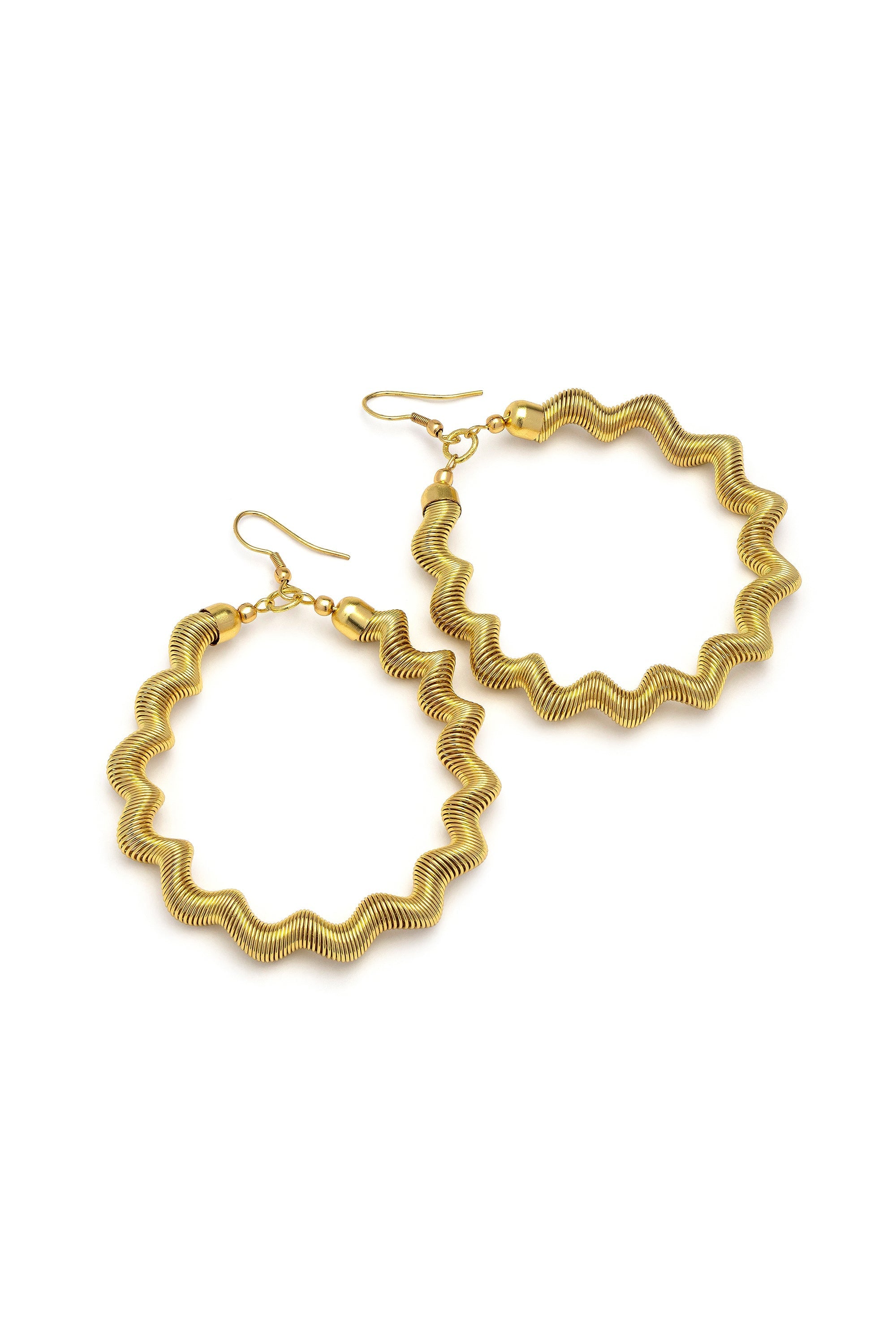 SPRING CIRCLE EARRINGS