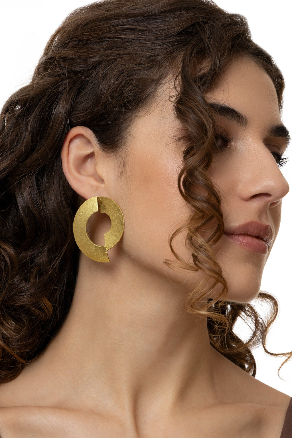2 SEMI-CIRCLE EARRINGS