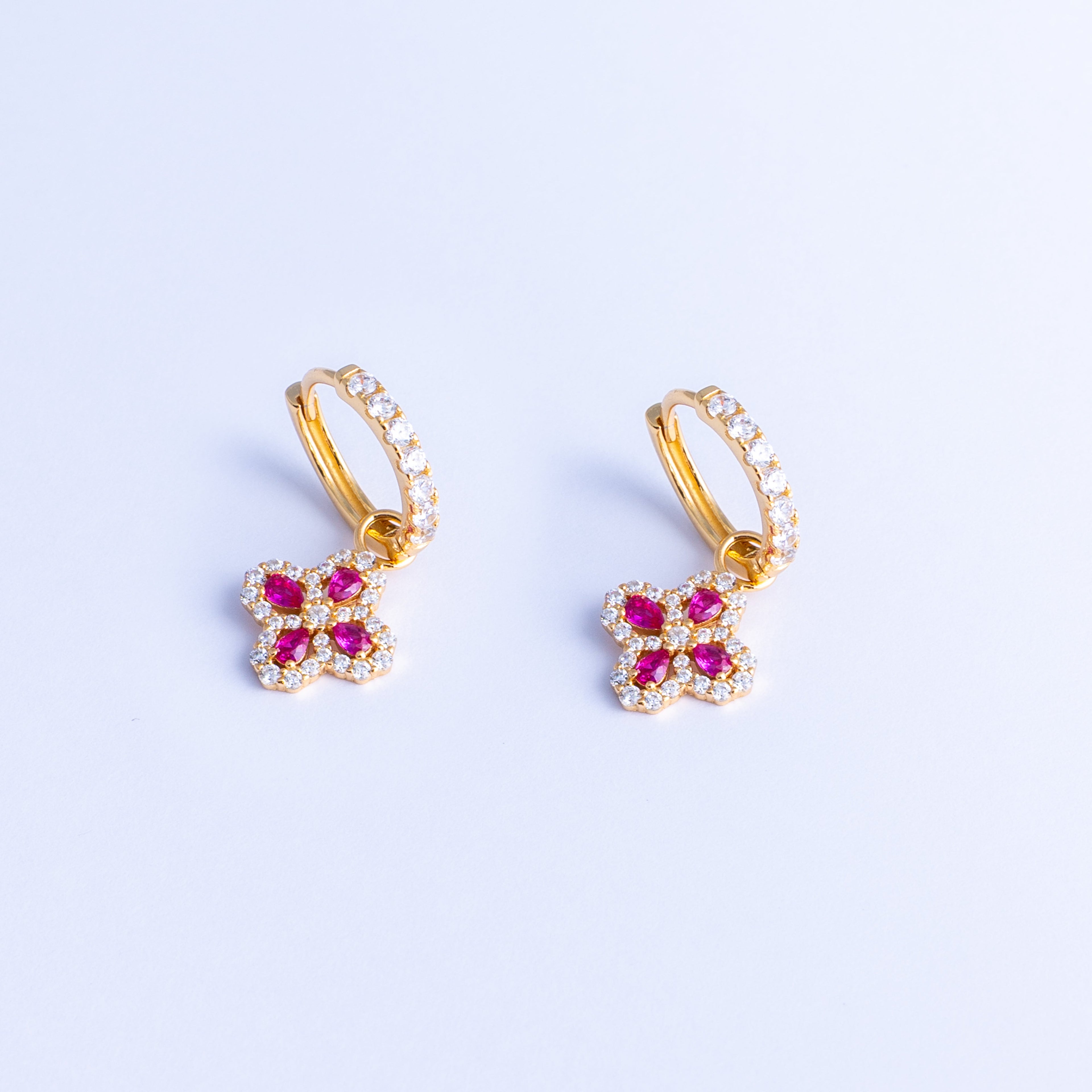 Clover | Gold-Plated Sterling Silver Clover Hoop Earrings