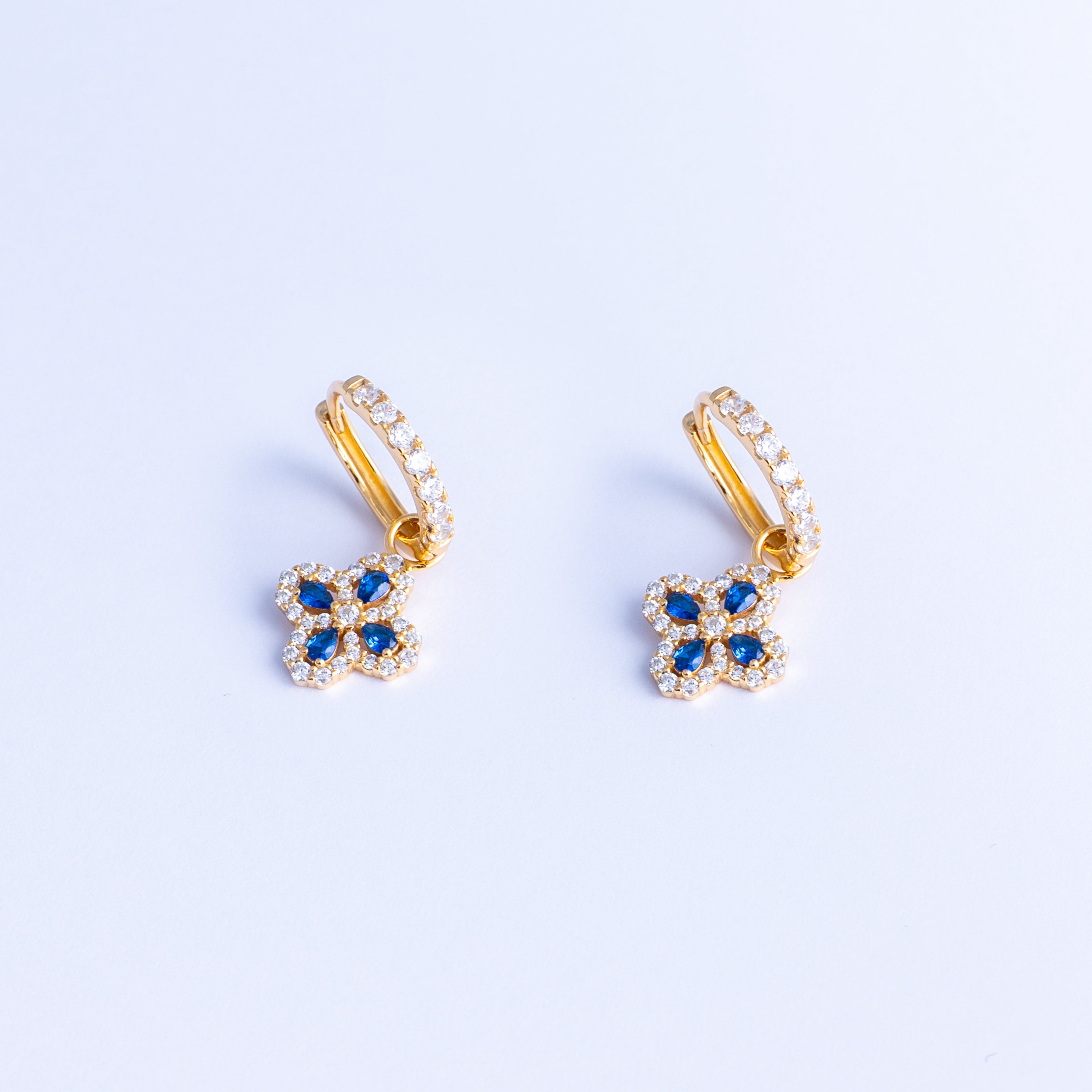 Clover | Gold-Plated Sterling Silver Clover Hoop Earrings