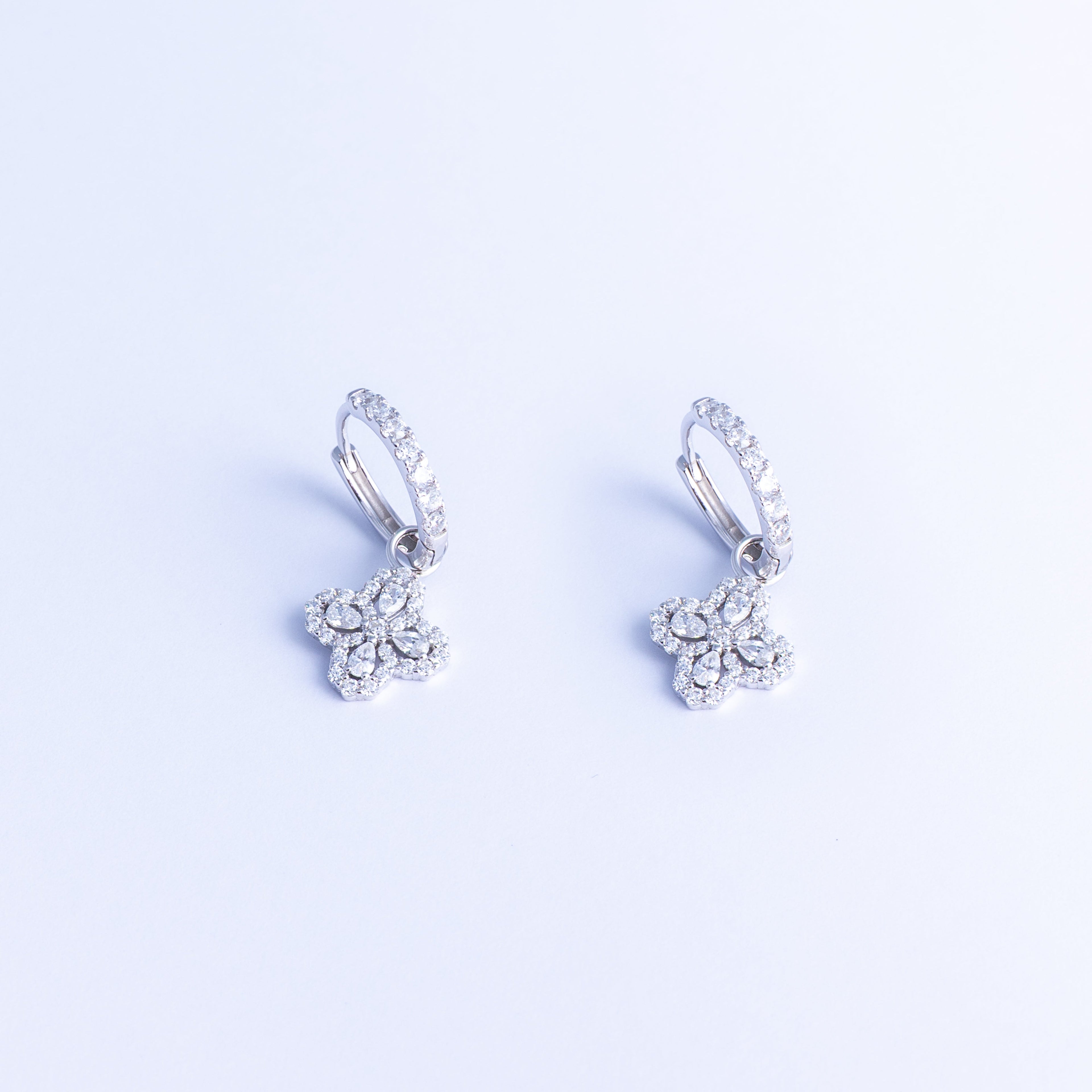 Clover | Sterling Silver Clover Hoop Earrings
