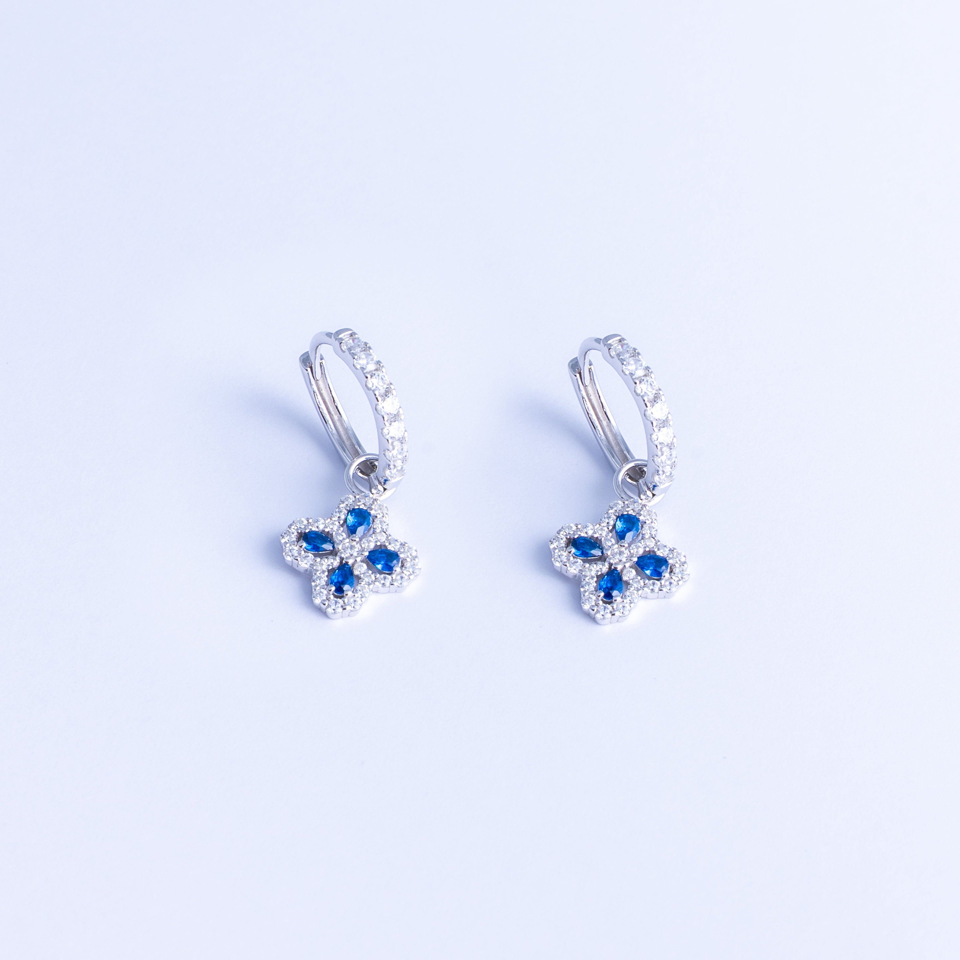 Clover | Sterling Silver Clover Hoop Earrings