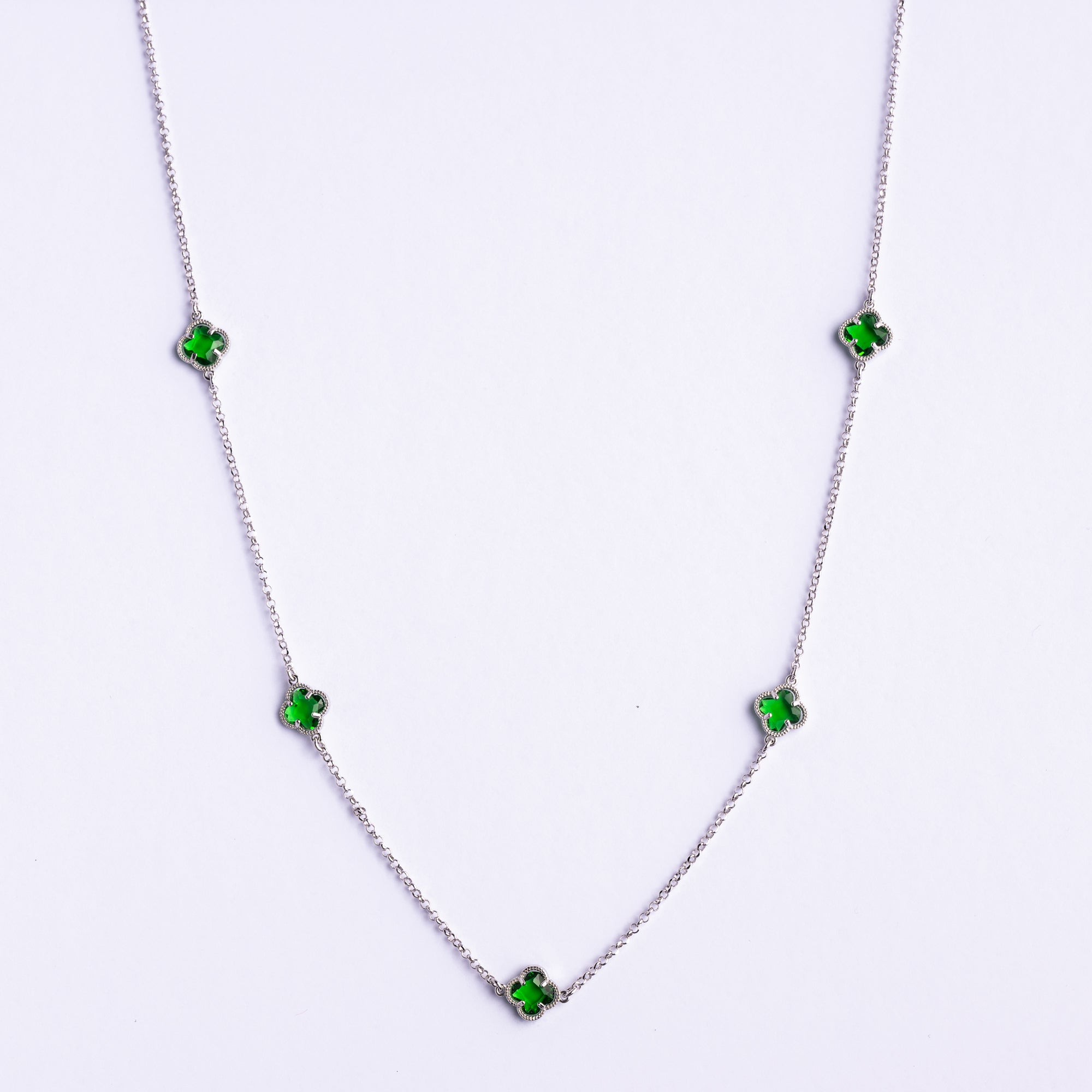 Clover | Necklace with Emerald Quartz