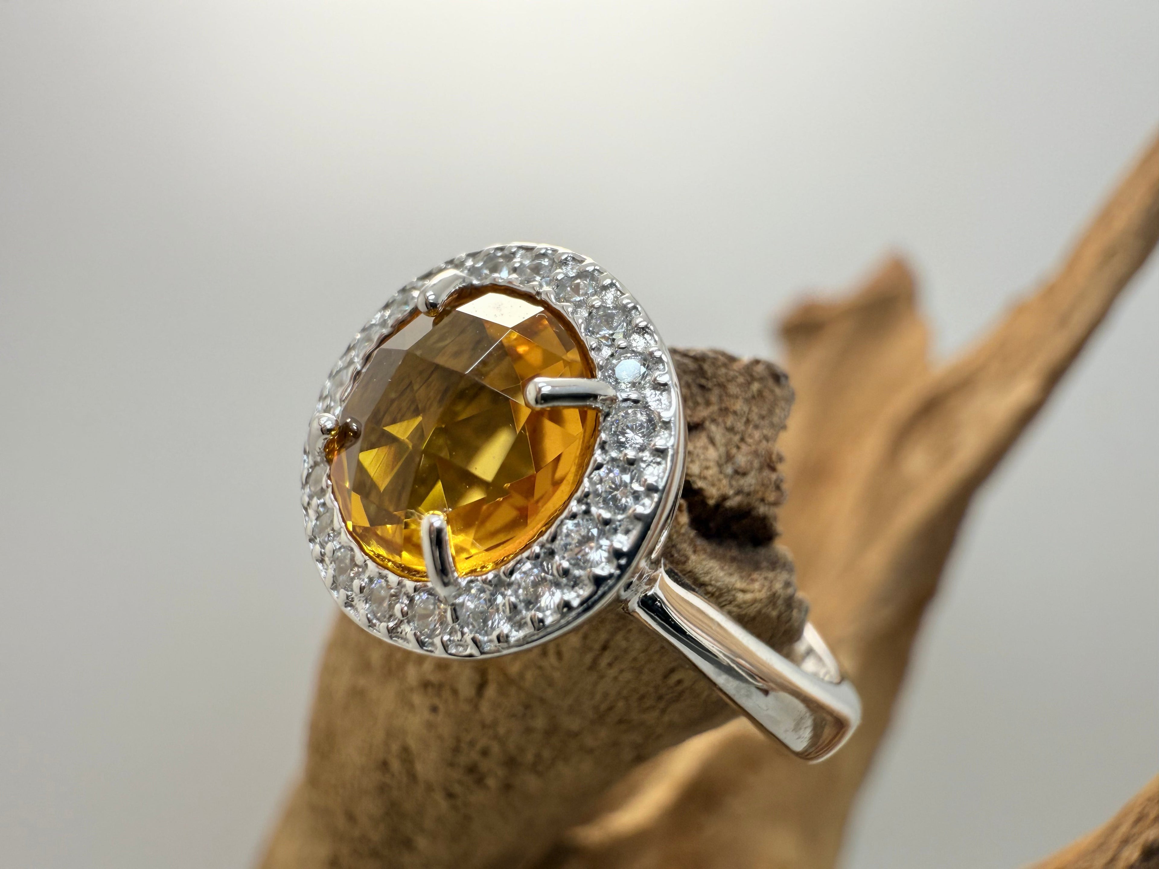Sunlight Ring