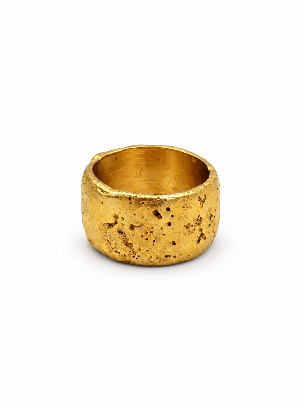 Vestopazzo High Irregular Band Ring - Rings in Kuwait | خاتم عريض بتصميم غير منتظم مطلي بالذهب وقابل للتعديل - Saya