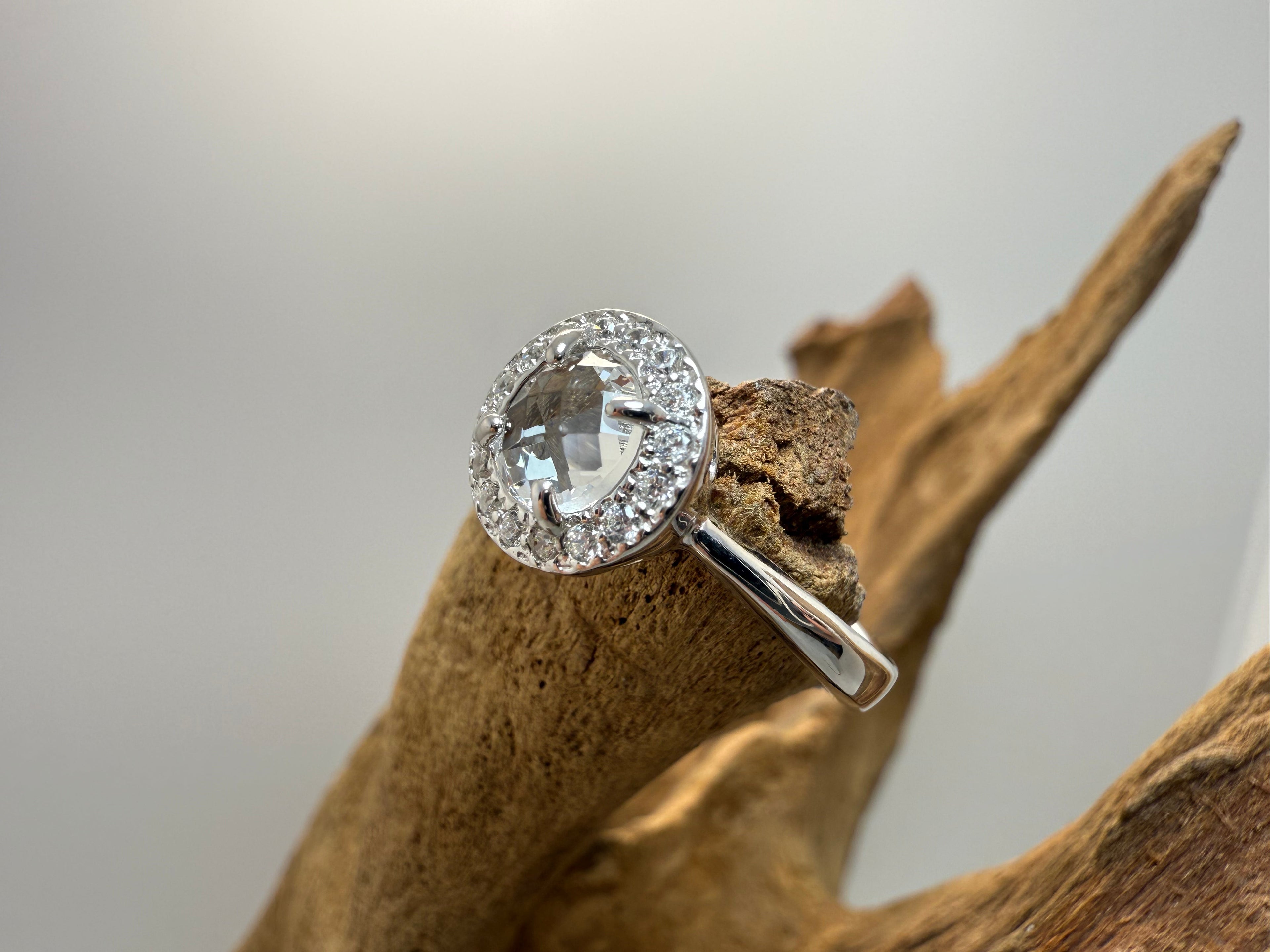 White Light Ring