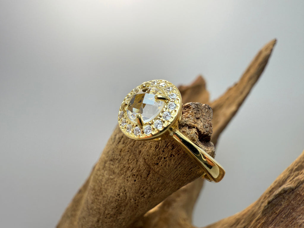 White Light Ring