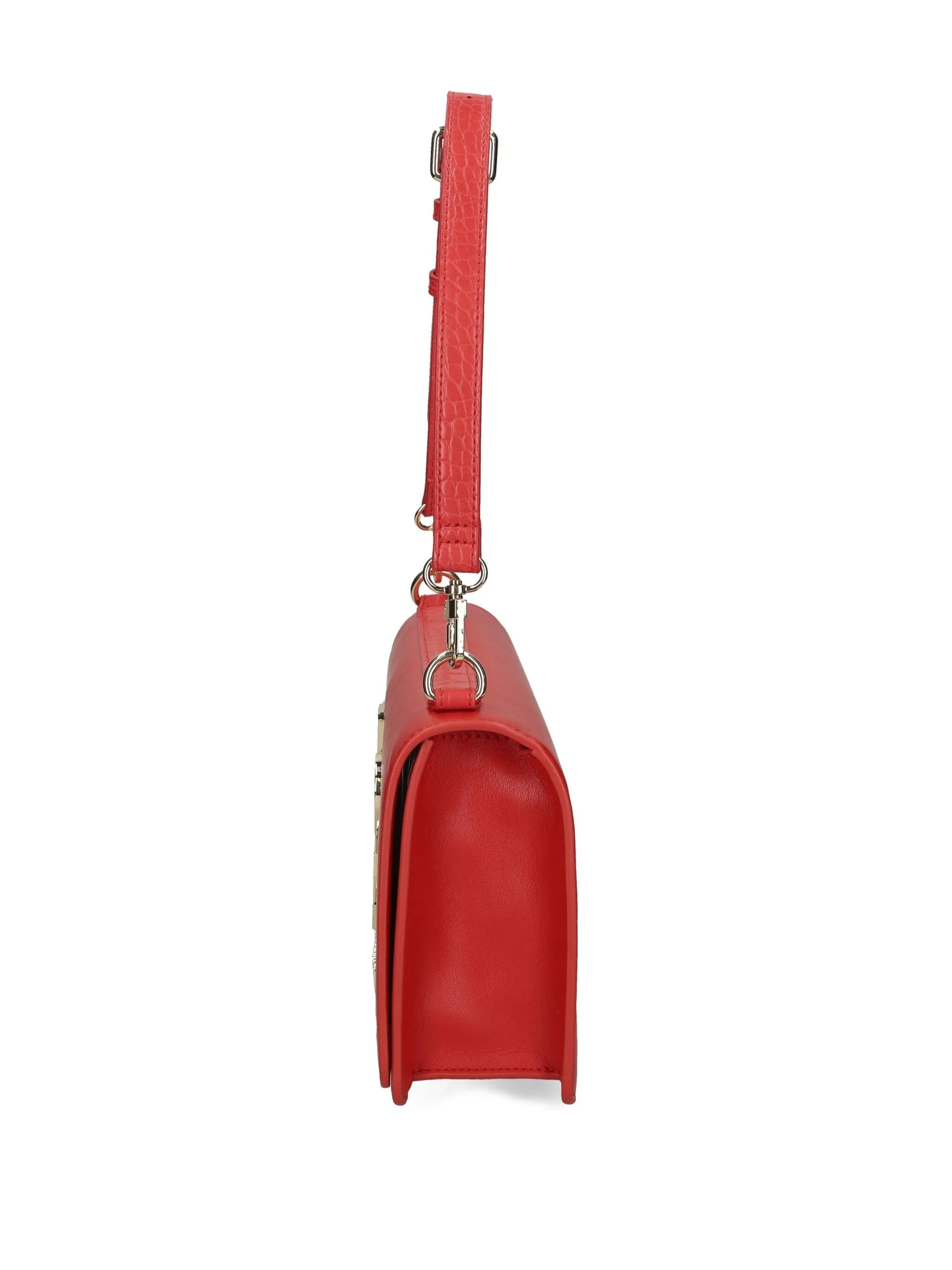 LOVE RED SHOULDER BAG – ELEGANT AND MODERN DESIGN