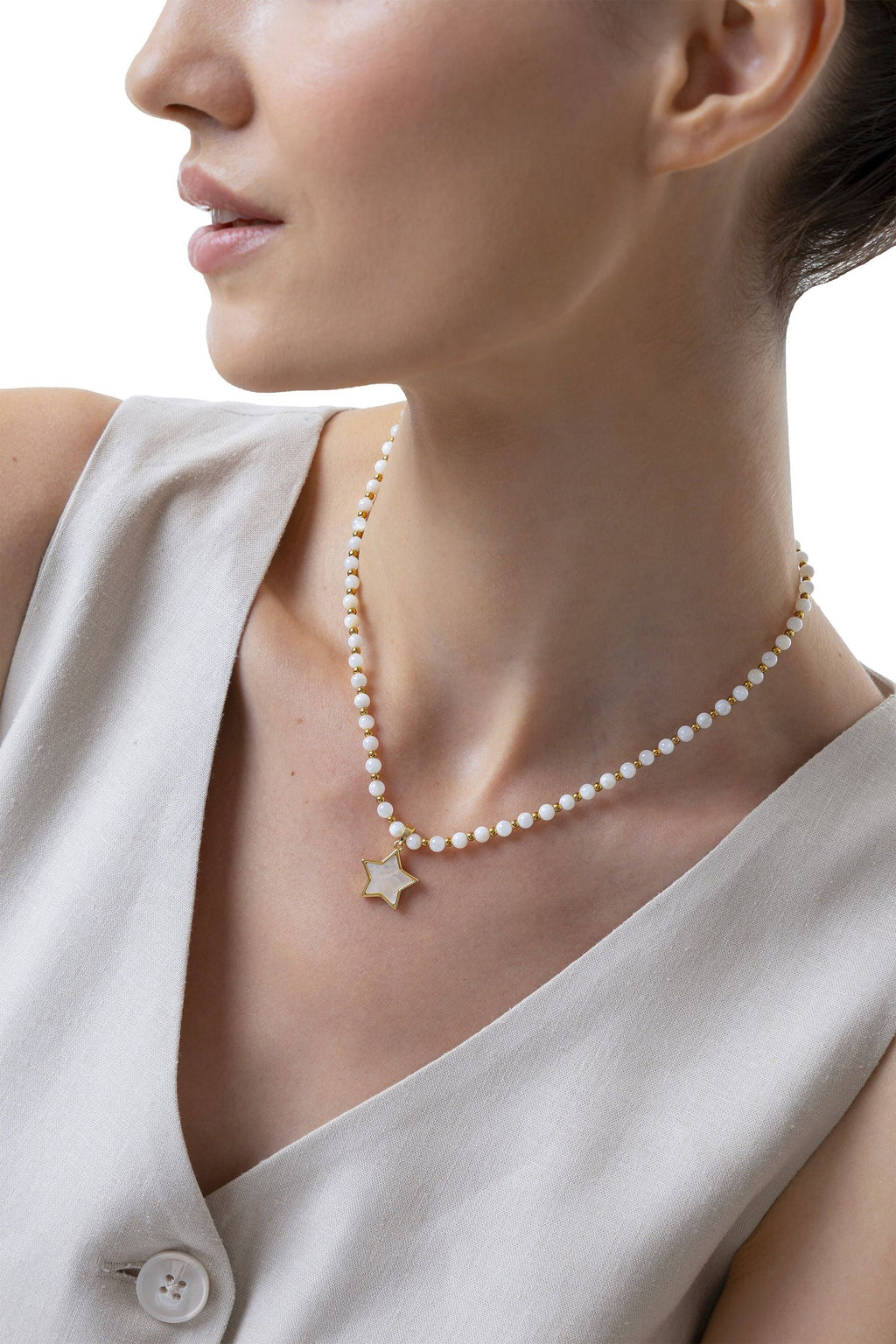 STAR NECKLACE