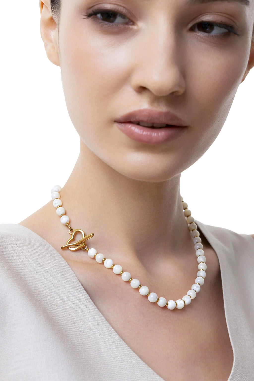 HEART SPHERES CHOKER