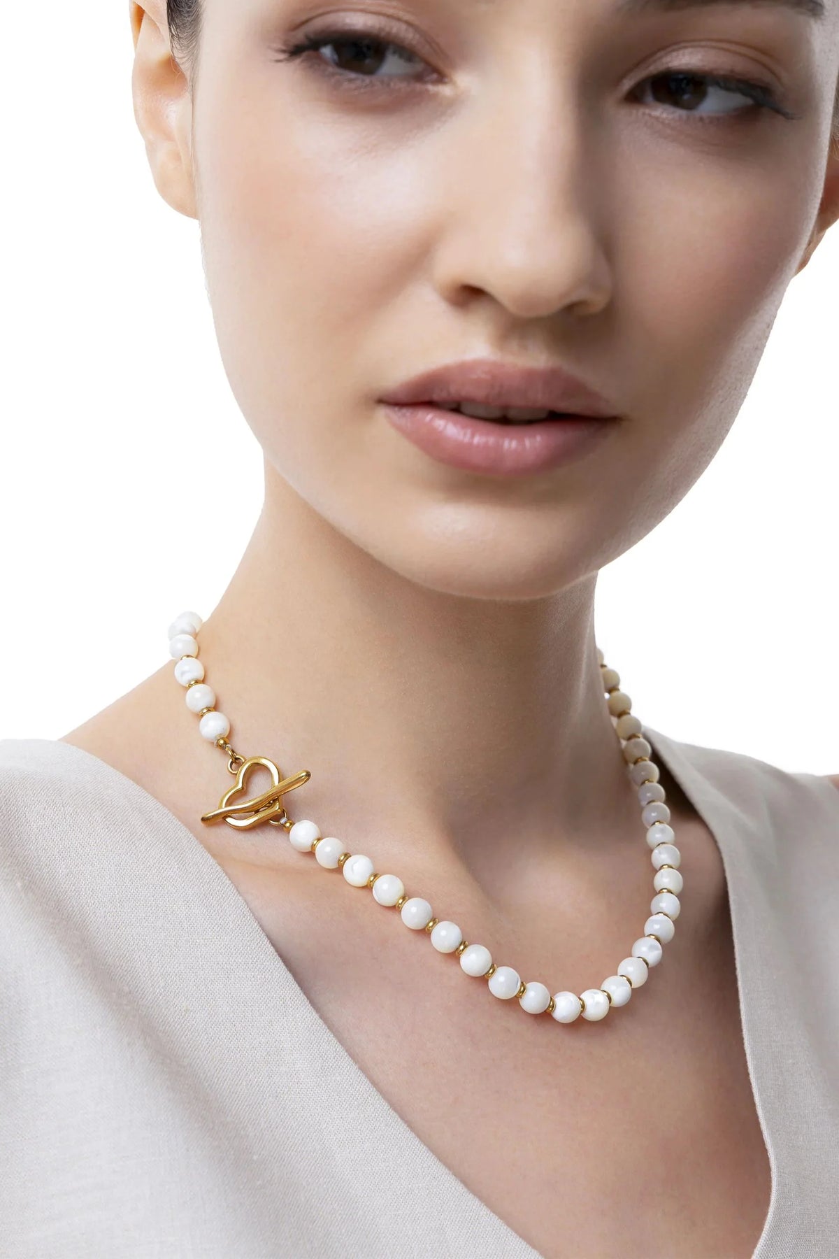 HEART SPHERES CHOKER