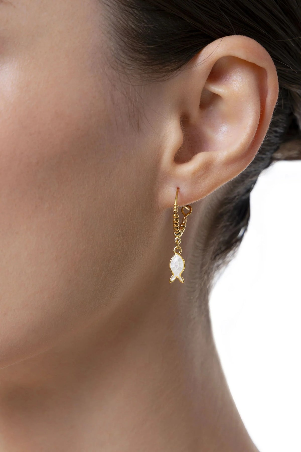 WHITE FISH HOOP EARRINGS