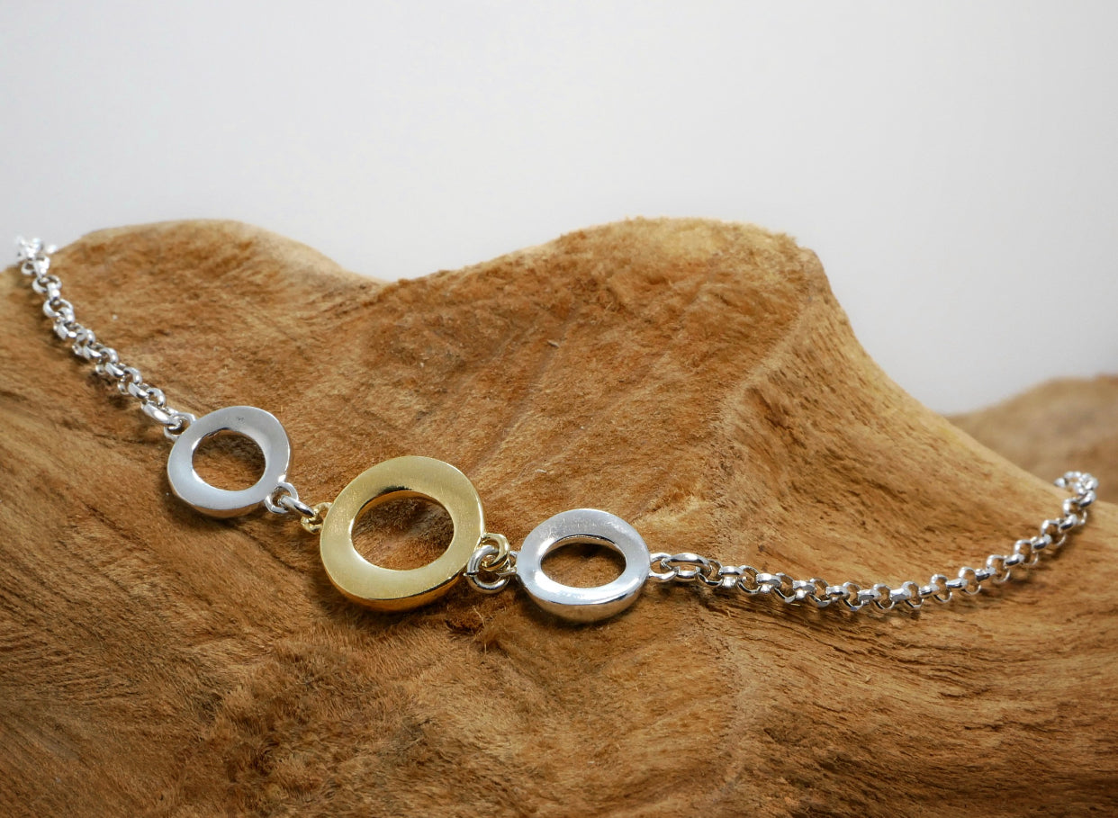 سوار HOOP المزدوج
