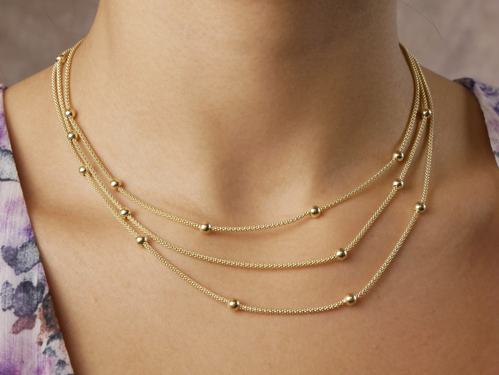 Mesh 3 strand ball necklace