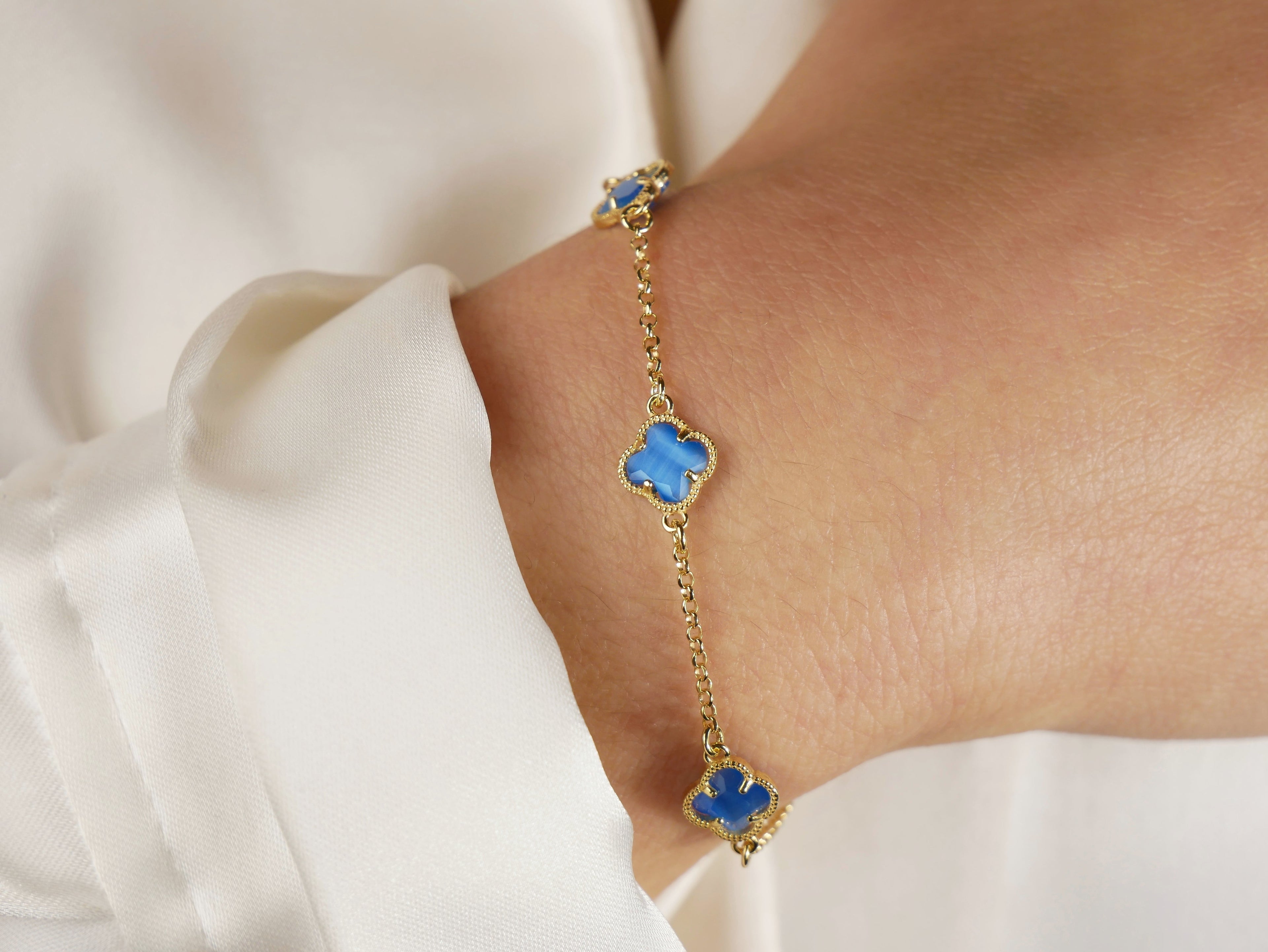 Clover | Bracelet with blu Quartz