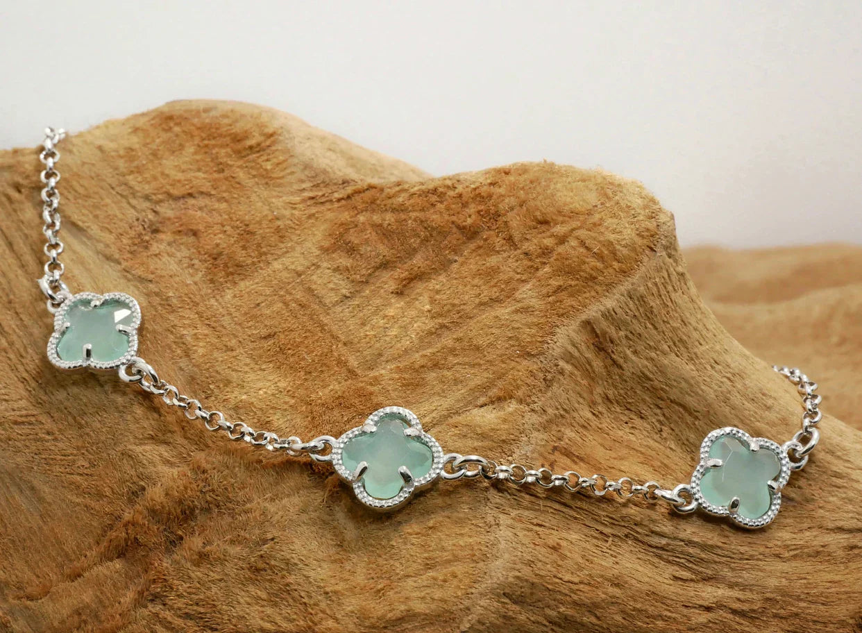 CLOVER | BRACELET WITH GREEN QUARTZ