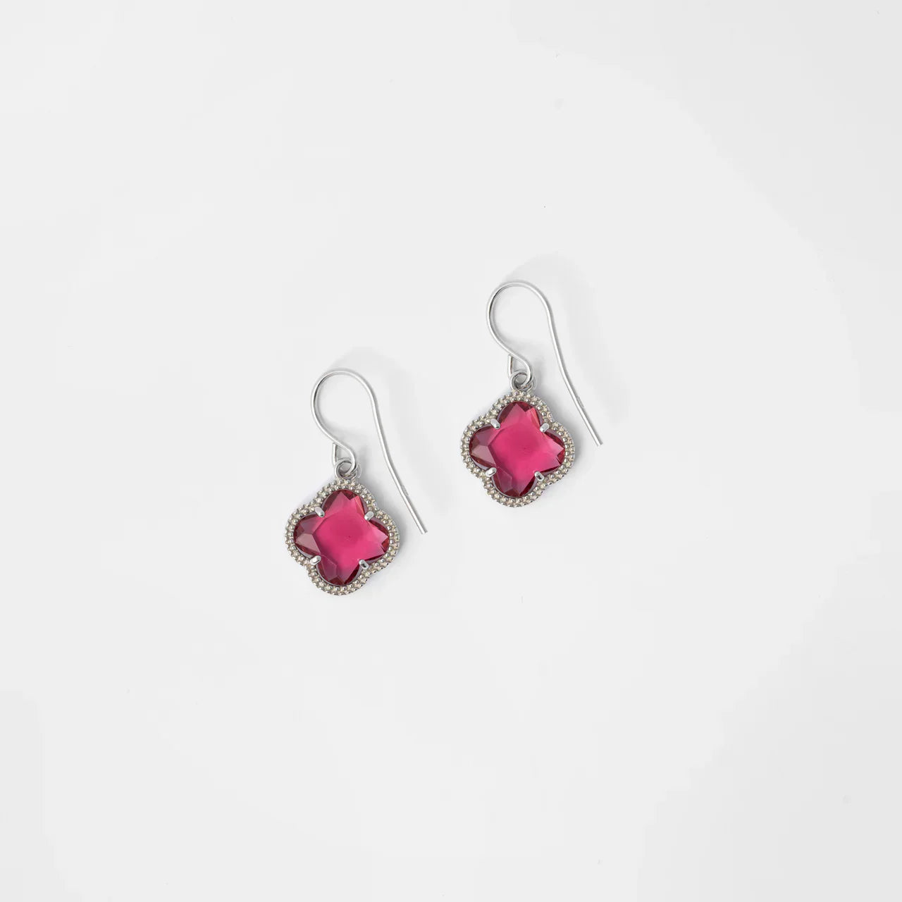 CLOVER | EARRINGS WITH RED QUARTZ