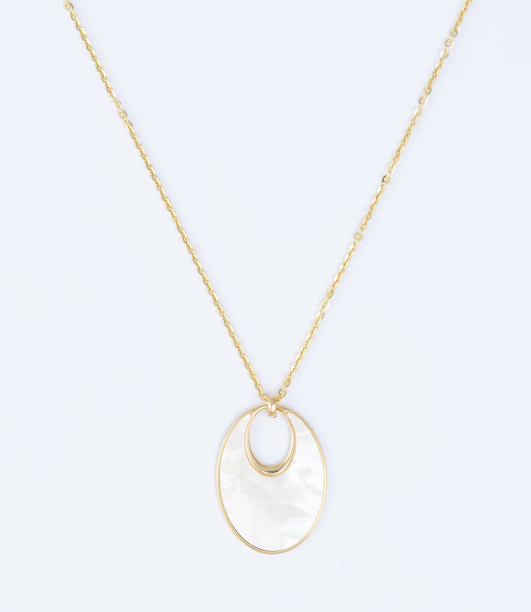 Necklace with Mother-of-Pearl Pendant