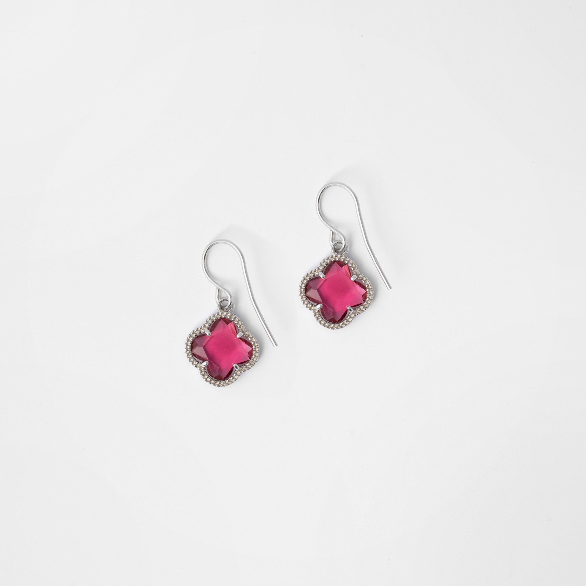 Clover | Earrings with Red Quartz