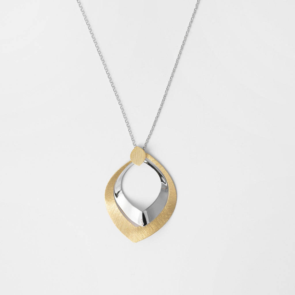 Ocean Wave | wave necklace