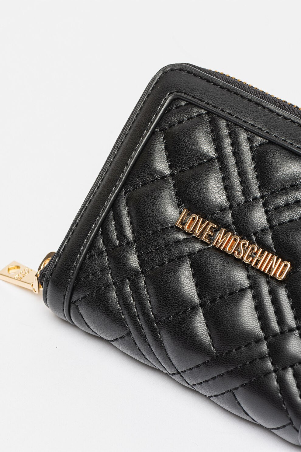 QUILTED ZIPPER WALLET
